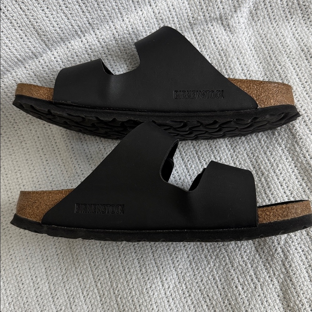 Birkenstock Black Arizona Sandals - Picture 11 of 12